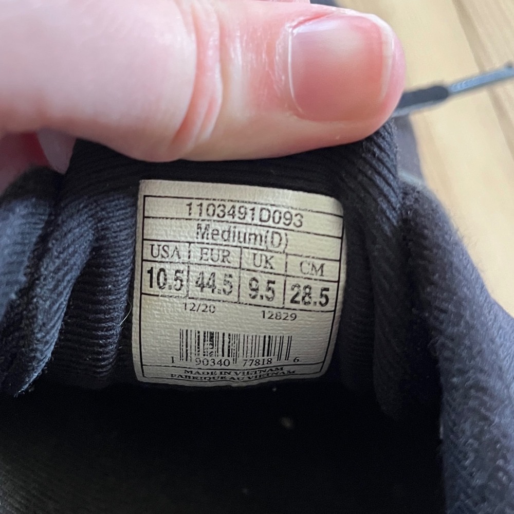 Brooks Adrenaline GTS 21 Mens Running Shoes Black Grey 1103491D093 Size 10.5 - Picture 3 of 10